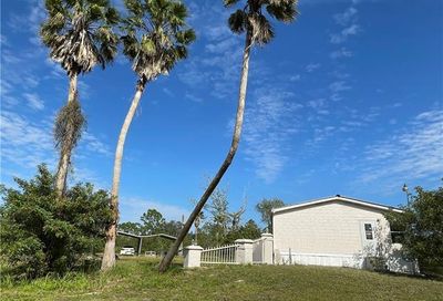 4555 Pioneer 16th St Clewiston FL 33440