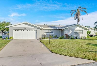 4312 S Bay Cir North Fort Myers FL 33903