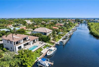 6680 Daniel Ct Fort Myers FL 33908