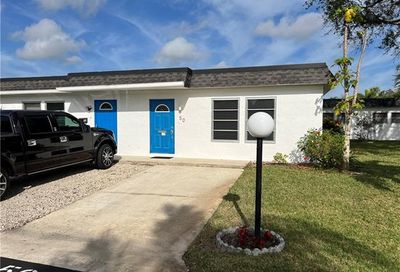 50 Temple Ct Lehigh Acres FL 33936