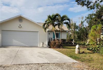 13673 Hampton Rd Bokeelia FL 33922