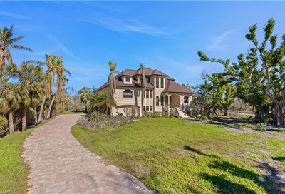 5235 Indian Ct Sanibel FL 33957