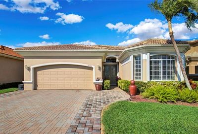 15598 Alton Dr Fort Myers FL 33908