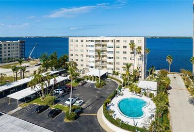 1900 Clifford St 507 Fort Myers FL 33901