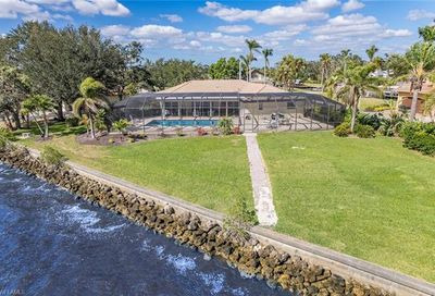 1779 Whitecap Cir North Fort Myers FL 33903
