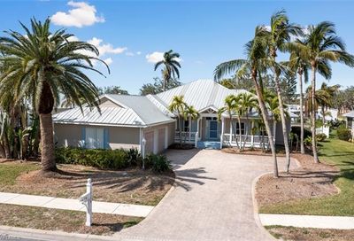 16150 Bentwood Palms Dr Fort Myers FL 33908