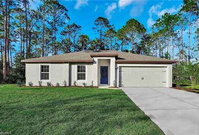 173 Yager Cir Fort Myers FL 33913