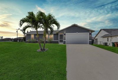 616 SW 8th Ct Cape Coral FL 33991