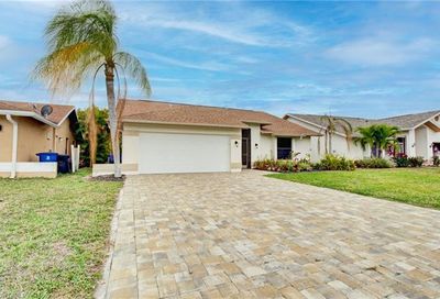 13220 Winsford Ln Fort Myers FL 33966