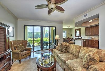 1015 Sandpiper St D-105 Naples FL 34102