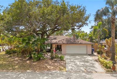 4712 Mi Casa Ct Fort Myers FL 33901