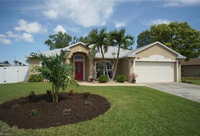 1433 SE 30th Ter Cape Coral FL 33904
