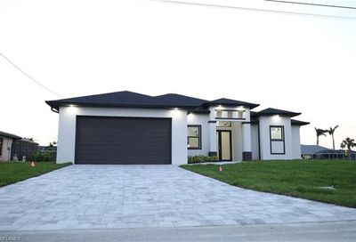 532 SE 23rd Pl Cape Coral FL 33990