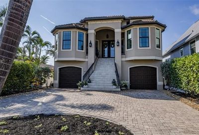 4737 Jackfish St Bonita Springs FL 34134