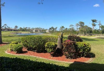 5865 Trailwinds Dr 612 Fort Myers FL 33907