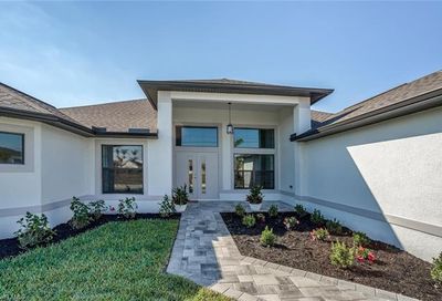 1902 SW 28th Ln Cape Coral FL 33914