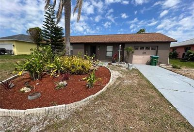 1307 SW 43rd Ln Cape Coral FL 33914
