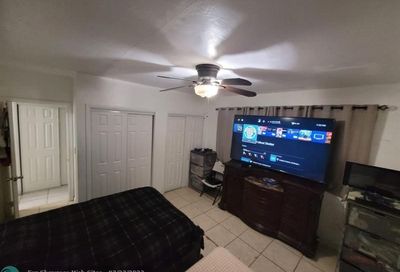 7424 Byron Ave Miami Beach FL 33141