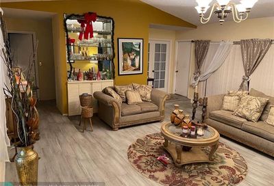 11202 NW 44th St Coral Springs FL 33065