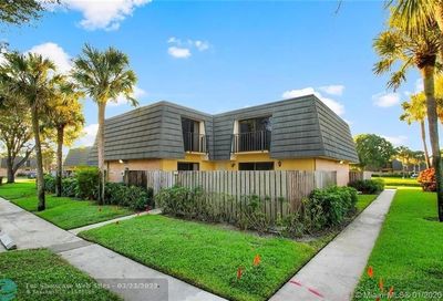 3901 39th Way West Palm Beach FL 33407