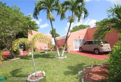 9675 NW 26th Pl Sunrise FL 33322