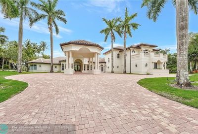 3440 Stallion Ln Weston FL 33331