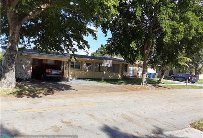5746 Polk St Hollywood FL 33021