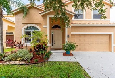 5282 NW 113th Ave Coral Springs FL 33076