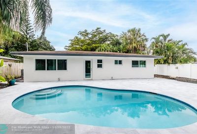 3032 NE 2nd Ter Wilton Manors FL 33334