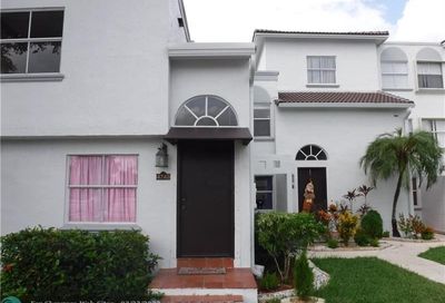 4740 NW 97th Pl Doral FL 33178