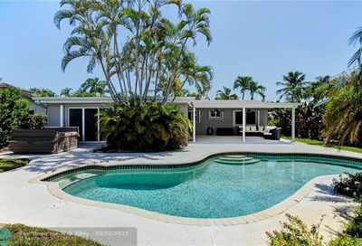 3961 NE 17th Ave Oakland Park FL 33334