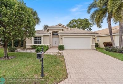 13847 Via Nadina Delray Beach FL 33446