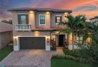 9393 Solstice Cir Parkland FL 33076