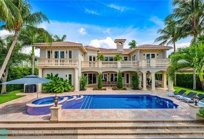 2726 NE 17th St Fort Lauderdale FL 33305