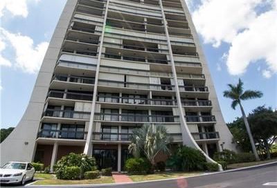 2000 Presidential Way West Palm Beach FL 33401