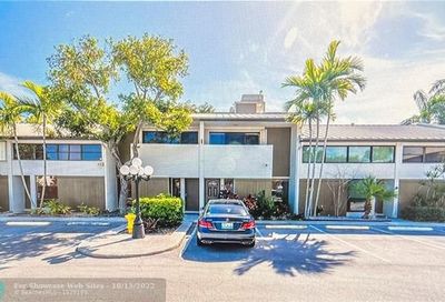 3900 NE 18th Ave Oakland Park FL 33334