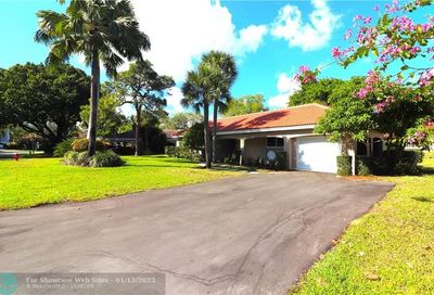 2917 N Palm Aire Dr Pompano Beach FL 33069