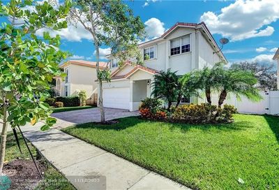 17026 NO 19th St Pembroke Pines FL 33028