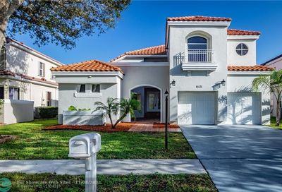 11121 Minneapolis Dr Cooper City FL 33026