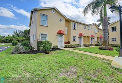 370 Waterside Dr Hypoluxo FL 33462