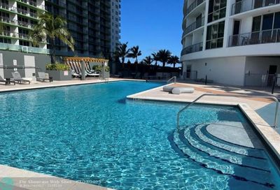 1750 N Bayshore Dr Miami FL 33132