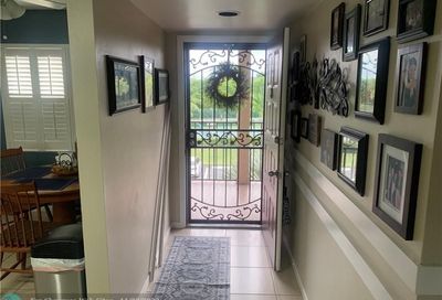 300 SW 130 Ter Pembroke Pines FL 33027