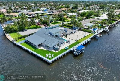 1671 SE 10th St Deerfield Beach FL 33441