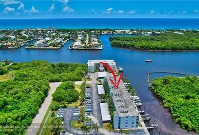689 NE 6th Ct Boynton Beach FL 33435