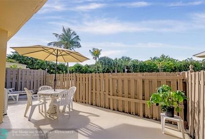 2400 NE 9th St Fort Lauderdale FL 33304