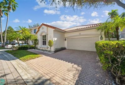 1561 Breakwater Te Hollywood Fl 33019