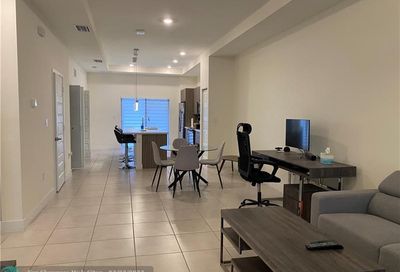 8055 NW 104th Ave Doral FL 33178
