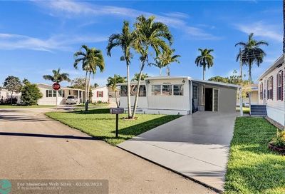 8500 SW 20th Pl Davie FL 33324