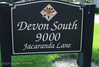 9000 Jacaranda Ln Plantation FL 33324