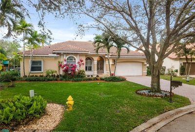 10361 NW 54th Pl Coral Springs FL 33076